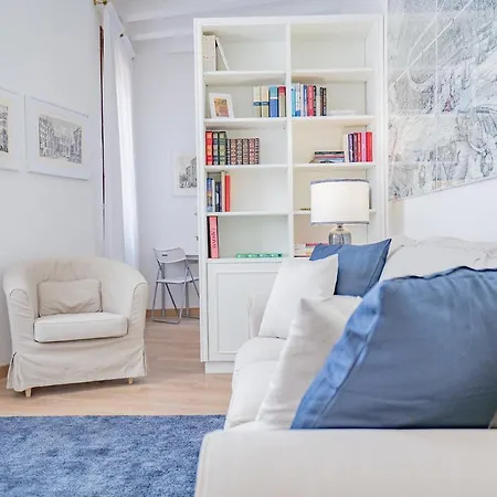 Daire Ca' Dei Musicanti 1 Few Steps From Rialto Bridge!